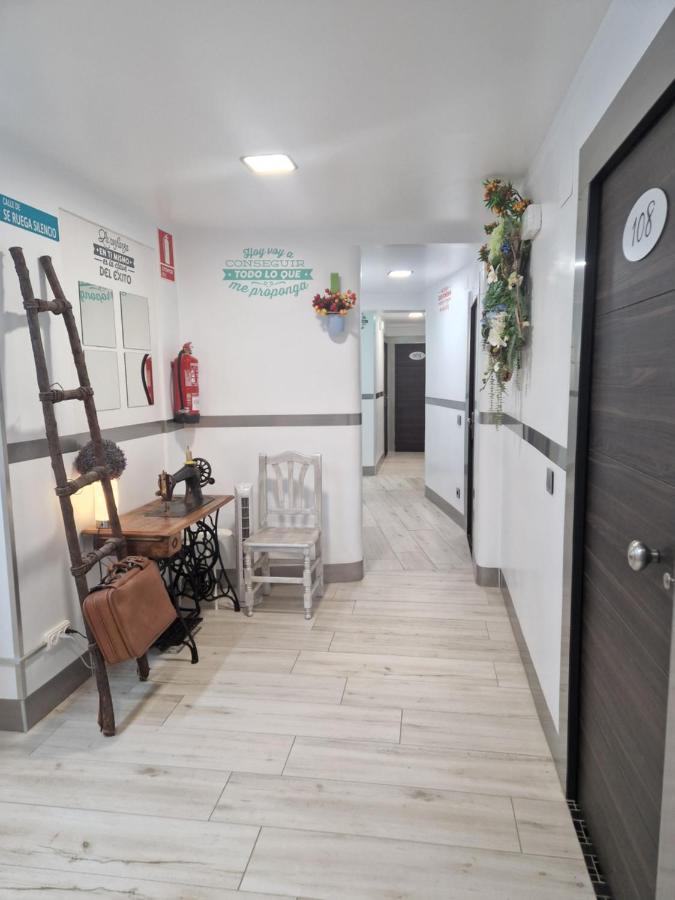 Hostal Boutique Luna De Gavin Cullera Exteriör bild