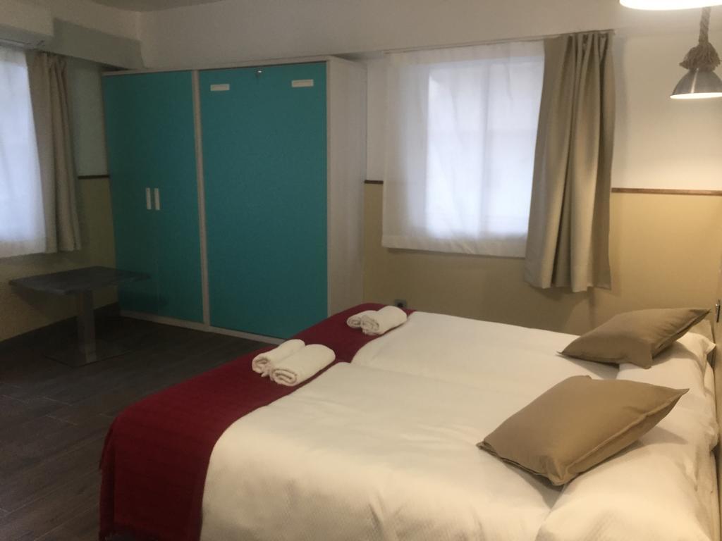 Hostal Boutique Luna De Gavin Cullera Exteriör bild