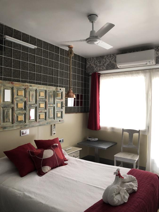 Hostal Boutique Luna De Gavin Cullera Exteriör bild