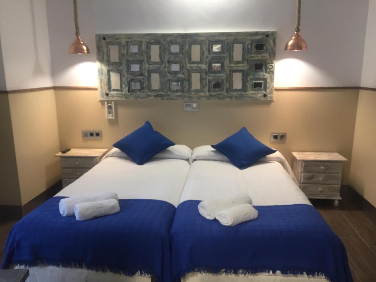 Hostal Boutique Luna De Gavin Cullera Exteriör bild